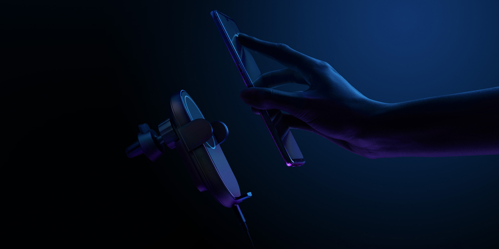 Удобство и функциональность в одном_ держатель с беспроводной зарядкой Xiaomi Mi Wireless Car Charger 20W.jpg